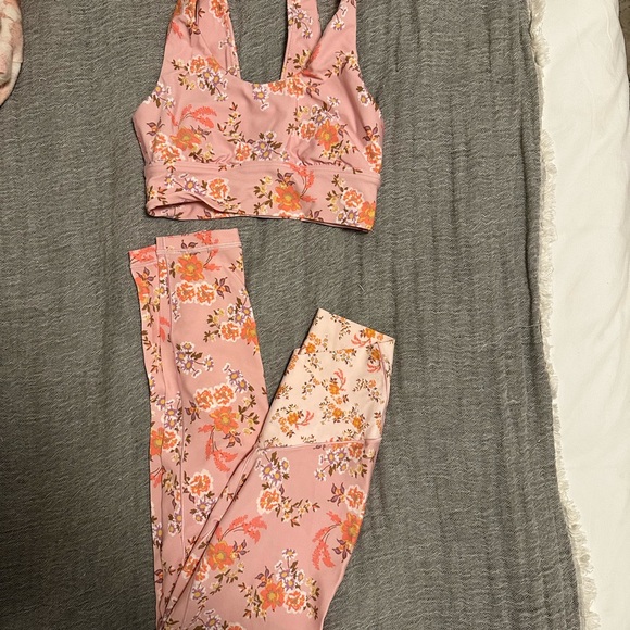 Aerie OFFLINE Leggings Set - Picture 4 of 5